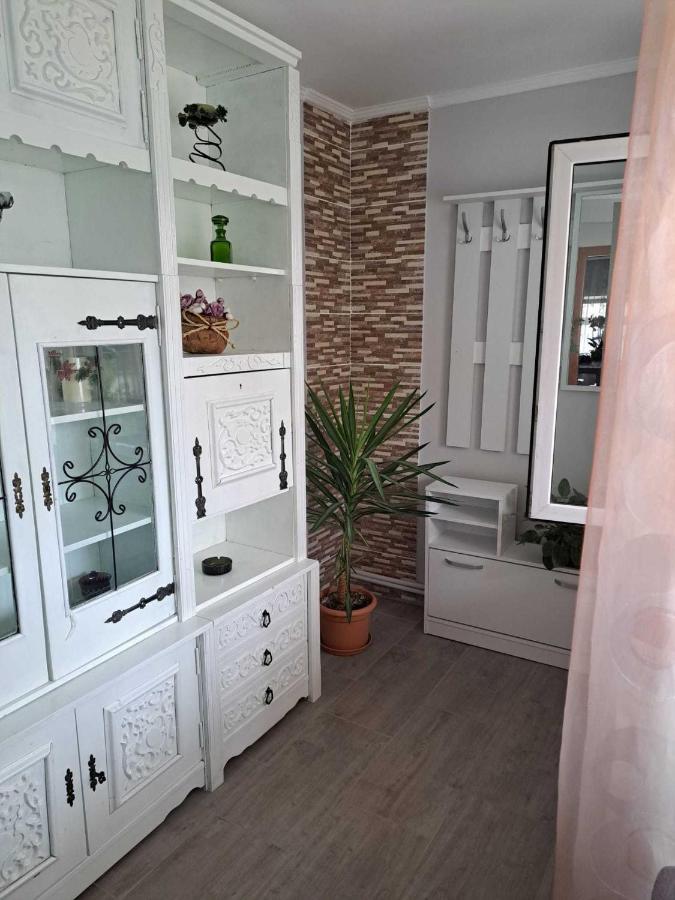 Muzicii 11 - Cozy Seaside Apartments นาโวดาริ ภายนอก รูปภาพ