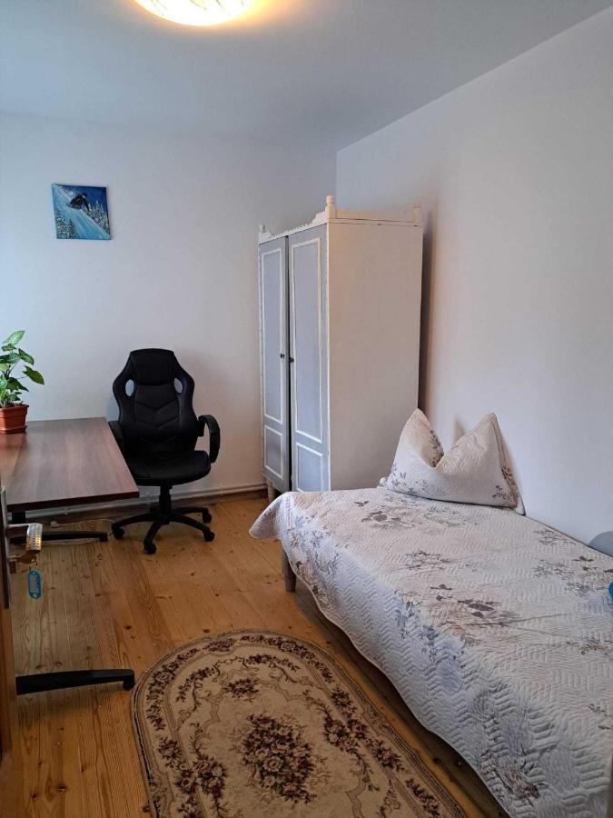 Muzicii 11 - Cozy Seaside Apartments นาโวดาริ ภายนอก รูปภาพ