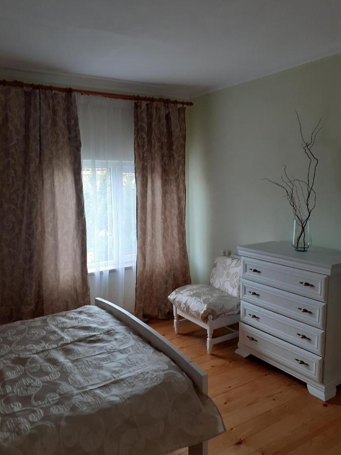 Muzicii 11 - Cozy Seaside Apartments นาโวดาริ ภายนอก รูปภาพ