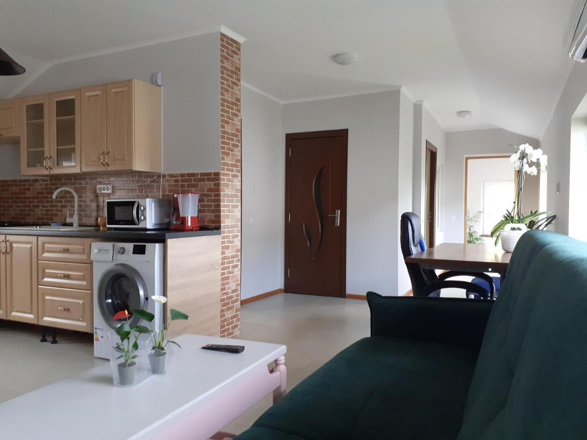 Muzicii 11 - Cozy Seaside Apartments นาโวดาริ ภายนอก รูปภาพ